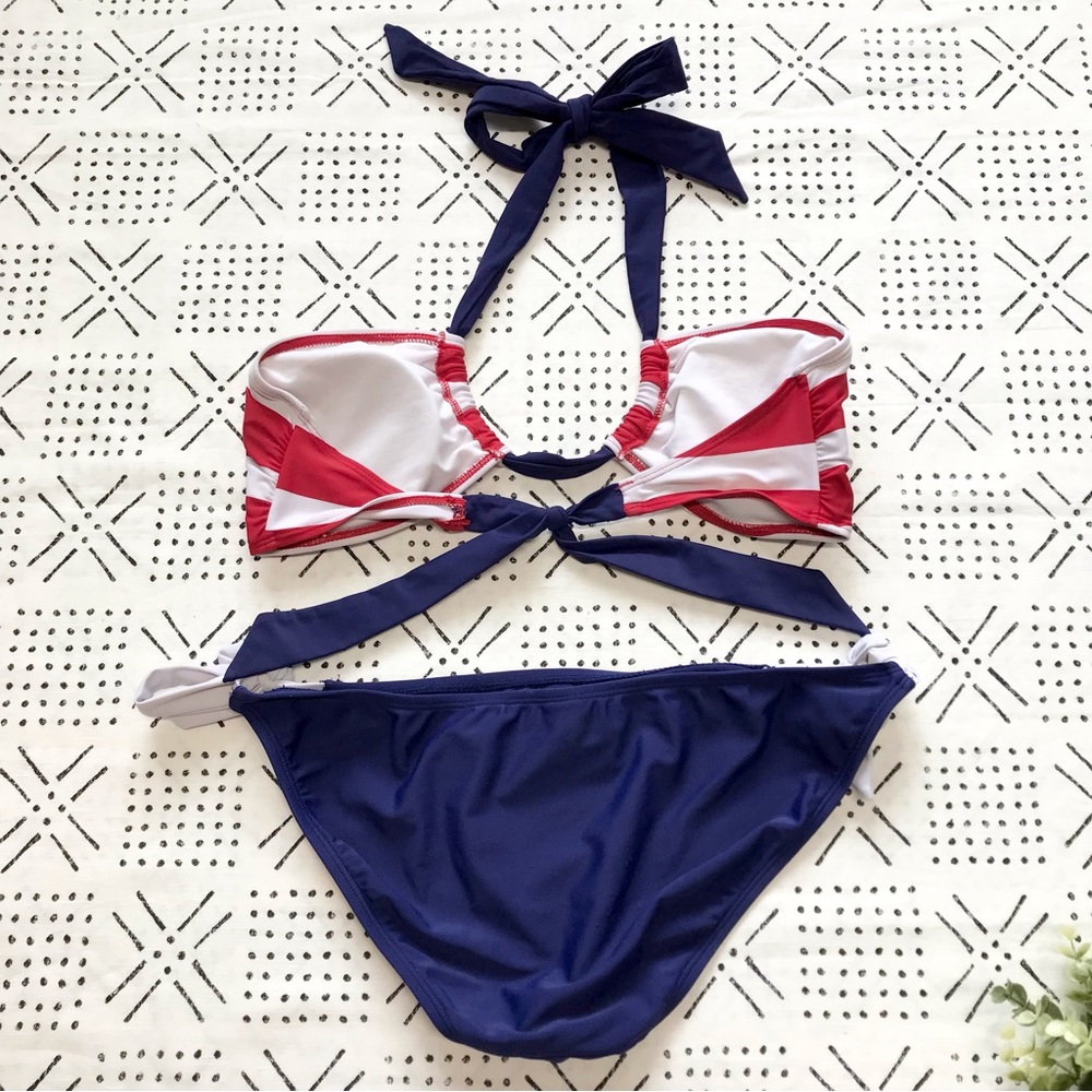 STARS AND STRIPES SWIMWEAR - Picture 3 of 10